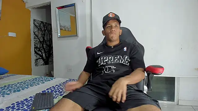 ricky spensar23cm  online show from March 4, 2:17 am