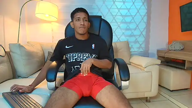 ricky spensar23cm  online show from March 28, 3:28 am