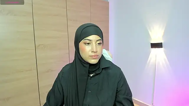 LAY LA  online show from March 11, 8:37 pm