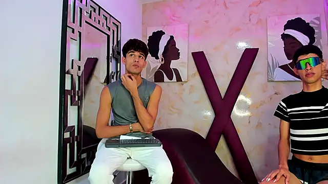 Snapshot of PRETTY_COCK1 chatting on February 5, 7:13 am PRETTY COCK1 online show from February 5, 7:13 am