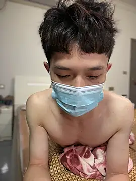 llkiki online show from April 14, 4:02 pm