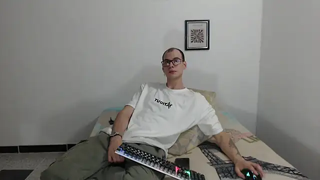 Vlad  night online show from February 28, 3:51 am