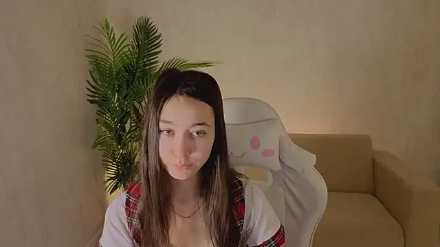 Nicole Brownie online show from February 10, 5:22 am