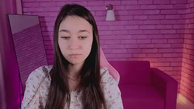 Nicole Brownie online show from February 19, 1:56 am