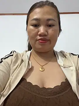 Snapshot of Puka2001 chatting on February 14, 12:46 pm Puka2001 online show from February 14, 12:46 pm