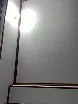 Snapshot of Puka2001 chatting on February 25, 4:00 am Puka2001 online show from February 25, 4:00 am