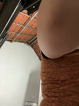 Puka2001 online show from April 21, 4:52 am