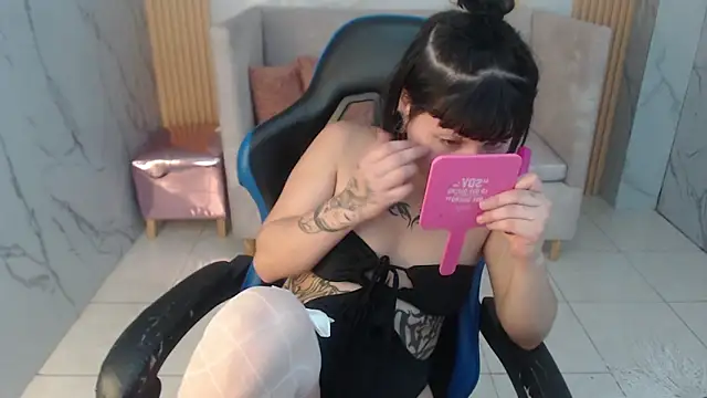 ela boob s online show from March 4, 1:17 pm