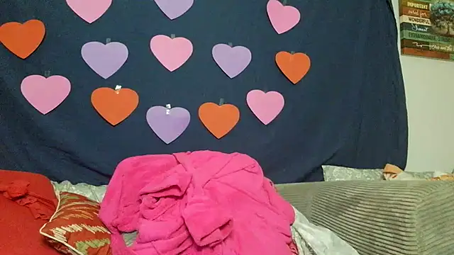 Snapshot of starandsky chatting on February 14, 11:56 pm starandsky online show from February 14, 11:56 pm