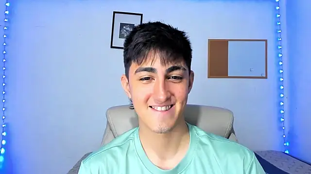 babyted272 online show from March 25, 5:02 am