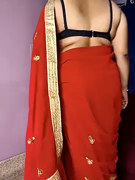 Snapshot of noty_girl2 chatting on February 9, 6:23 pm noty girl2 online show from February 9, 6:23 pm