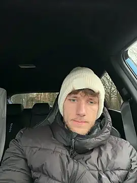 YoungSkinnyBoy20 online show from February 25, 7:40 am