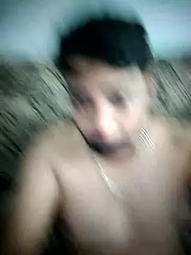 Snapshot of Ajju121092 chatting on February 25, 3:16 am Ajju121092 online show from February 25, 3:16 am