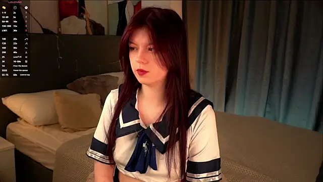 SelmaCarolfi online show from April 3, 1:25 am