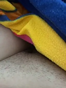 Snapshot of teubrinquedinho chatting on February 18, 2:24 pm teubrinquedinho online show from February 18, 2:24 pm