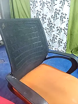 alinaarora online show from March 7, 11:02 pm