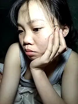 derylove  online show from March 24, 2:22 pm