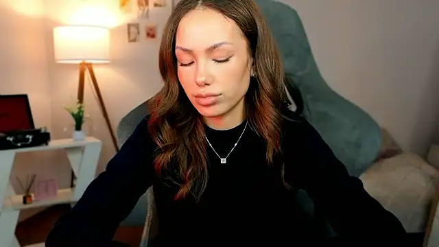 nexorine online show from March 12, 1:50 pm