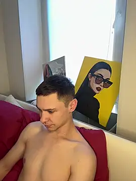 Snapshot of Alexmansuper chatting on March 1, 12:18 pm Alexmansuper online show from March 1, 12:18 pm