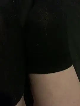 parisleau online show from March 2, 4:58 pm