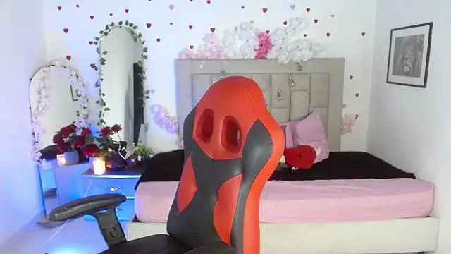 Caius fox online show from April 15, 11:28 am