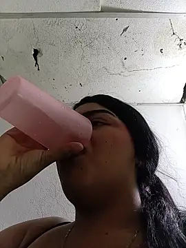 Snapshot of angela_sex_x chatting on February 6, 11:08 pm angela sex x online show from February 6, 11:08 pm