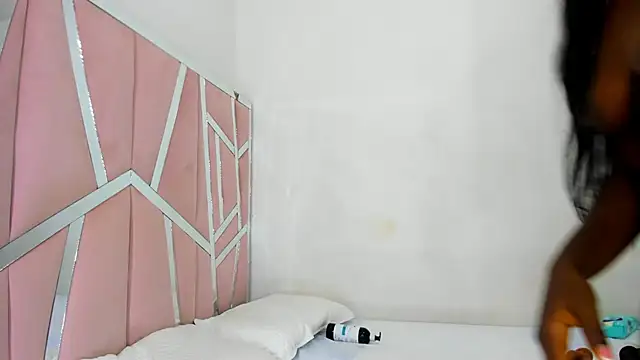 Dakkota foxxx4 online show from March 1, 5:09 am