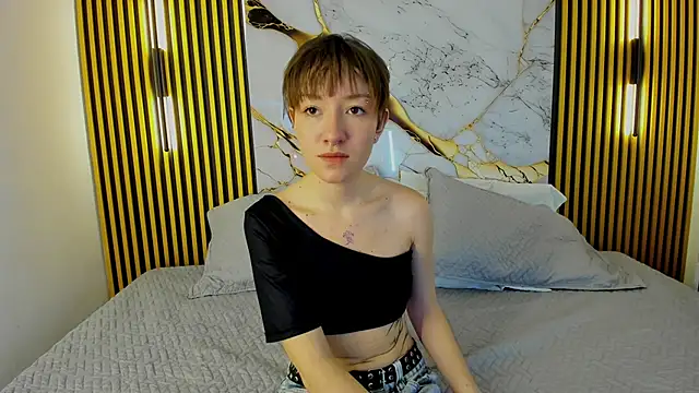 Snapshot of noha_ns chatting on February 7, 9:40 pm noha ns online show from February 7, 9:40 pm