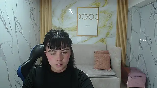 sarita 09 s online show from April 22, 8:43 pm