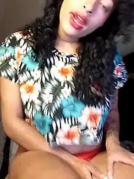 Snapshot of Churitos69 chatting on February 19, 2:29 am Churitos69 online show from February 19, 2:29 am