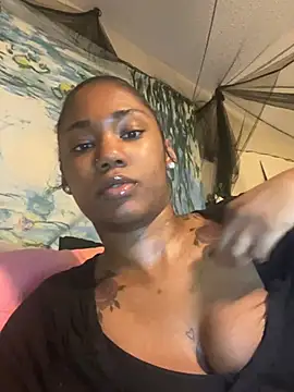 Ebonythroat777 online show from March 1, 4:47 am