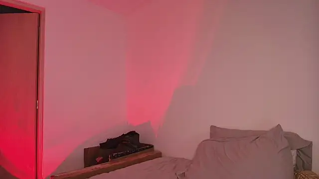 slowburnmystic online show from July 8, 3:33 am