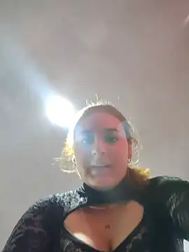 Snapshot of katty_42 chatting on May 25, 7:31 pm katty 42 online show from May 25, 7:31 pm