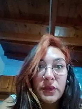 Snapshot of kuramaqueen chatting on June 6, 4:23 pm kuramaqueen online show from June 6, 4:23 pm
