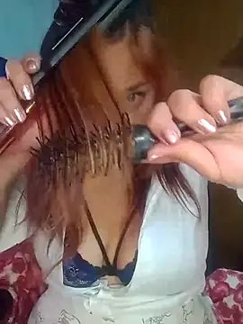 Snapshot of kuramaqueen chatting on July 1, 3:19 am kuramaqueen online show from July 1, 3:19 am