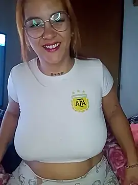 Snapshot of kuramaqueen chatting on July 11, 3:37 pm kuramaqueen online show from July 11, 3:37 pm