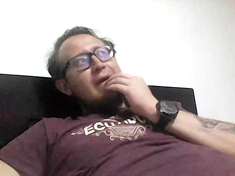 Ecuhot8976 online show from February 12, 2:28 am