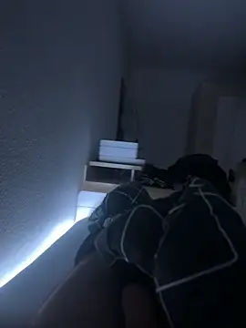 BIGDICK111000 online show from February 23, 11:24 pm