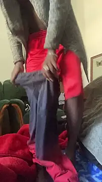 Snapshot of BadyAndShay5 chatting on February 26, 3:33 pm BadyAndShay5 online show from February 26, 3:33 pm