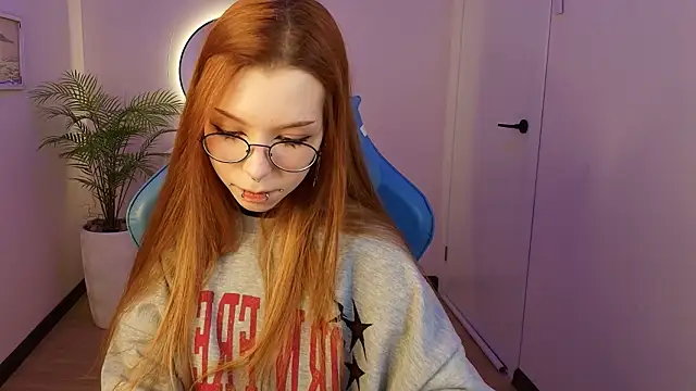 PinkAn8el online show from February 4, 2:28 am