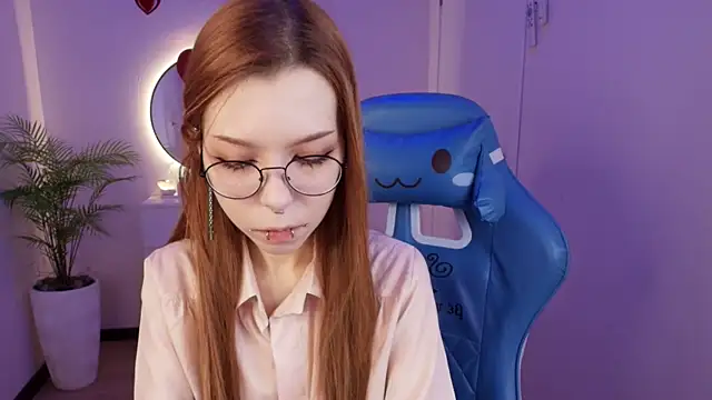 PinkAn8el online show from February 13, 2:29 am