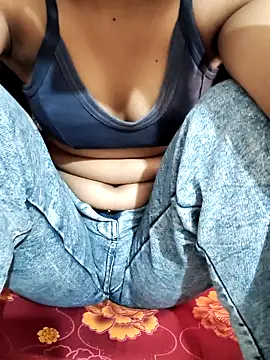 Snapshot of aushi_rao chatting on February 26, 5:17 am aushi rao online show from February 26, 5:17 am