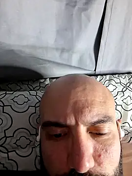 Snapshot of Robsonitj90 chatting on June 22, 12:56 am Robsonitj90 online show from June 22, 12:56 am
