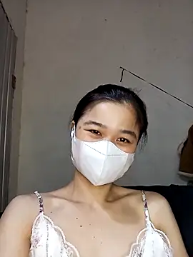 Snapshot of Daisy-lusia2026 chatting on April 7, 10:09 pm Daisy-lusia2026 online show from April 7, 10:09 pm