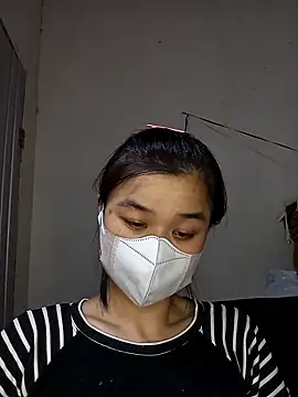 Snapshot of Daisy-lusia2026 chatting on April 23, 3:14 pm Daisy-lusia2026 online show from April 23, 3:14 pm