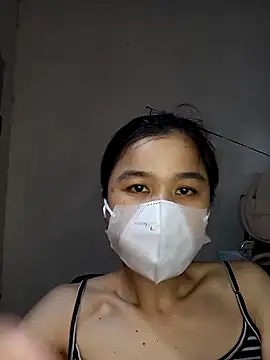 Snapshot of Daisy-lusia2026 chatting on April 25, 2:47 pm Daisy-lusia2026 online show from April 25, 2:47 pm