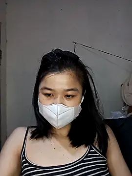 Snapshot of Daisy-lusia2026 chatting on April 26, 3:48 am Daisy-lusia2026 online show from April 26, 3:48 am