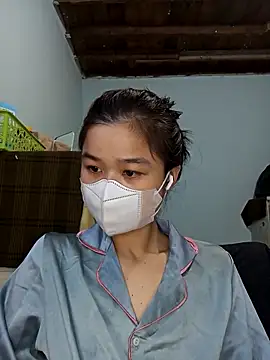 Snapshot of Daisy-lusia2026 chatting on May 3, 1:11 am Daisy-lusia2026 online show from May 3, 1:11 am