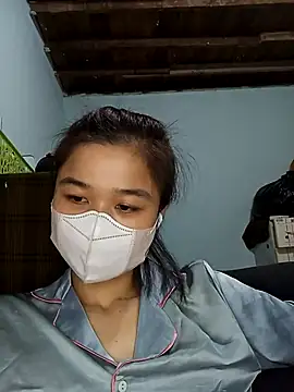 Snapshot of Daisy-lusia2026 chatting on May 9, 2:17 am Daisy-lusia2026 online show from May 9, 2:17 am