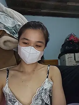 Snapshot of Daisy-lusia2026 chatting on May 24, 12:10 pm Daisy-lusia2026 online show from May 24, 12:10 pm